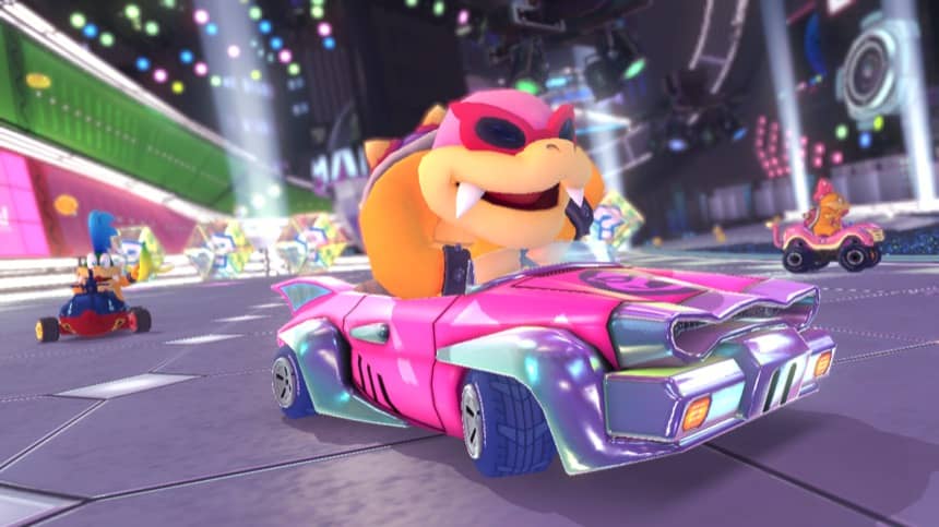 Roy Koopa à gauche, Iggy Koopa au centre et la tortue rose à droite dans Mario Kart