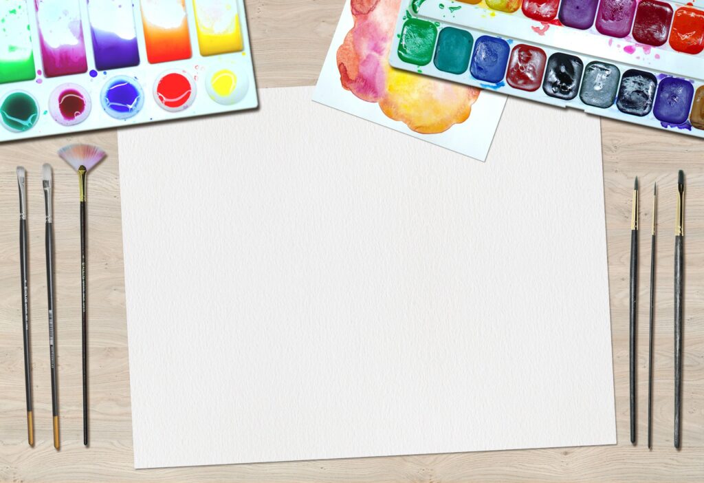 S'amuser avec de la peinture
